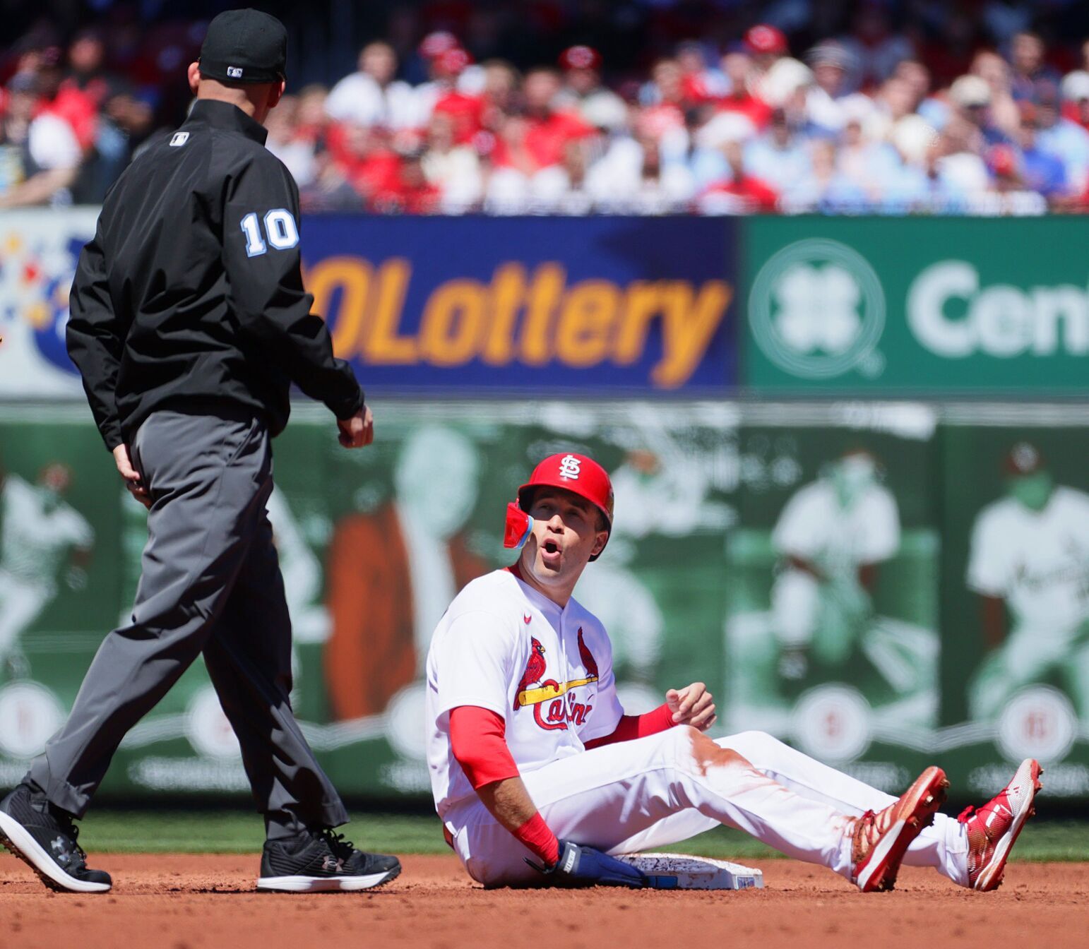 Cardinals 6, Pirates 2